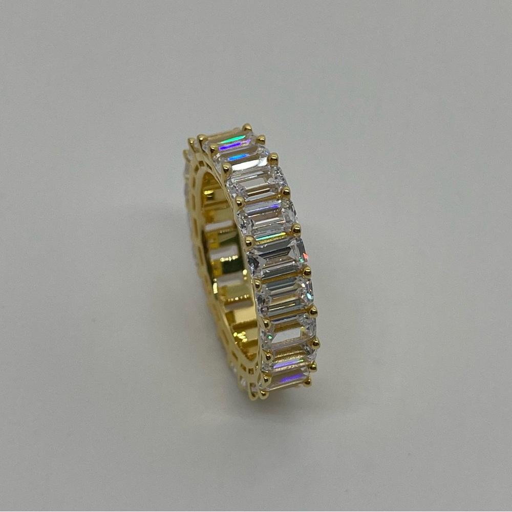 Sterling Silver and Cubic Zirconia Eternity Band/ Size 7